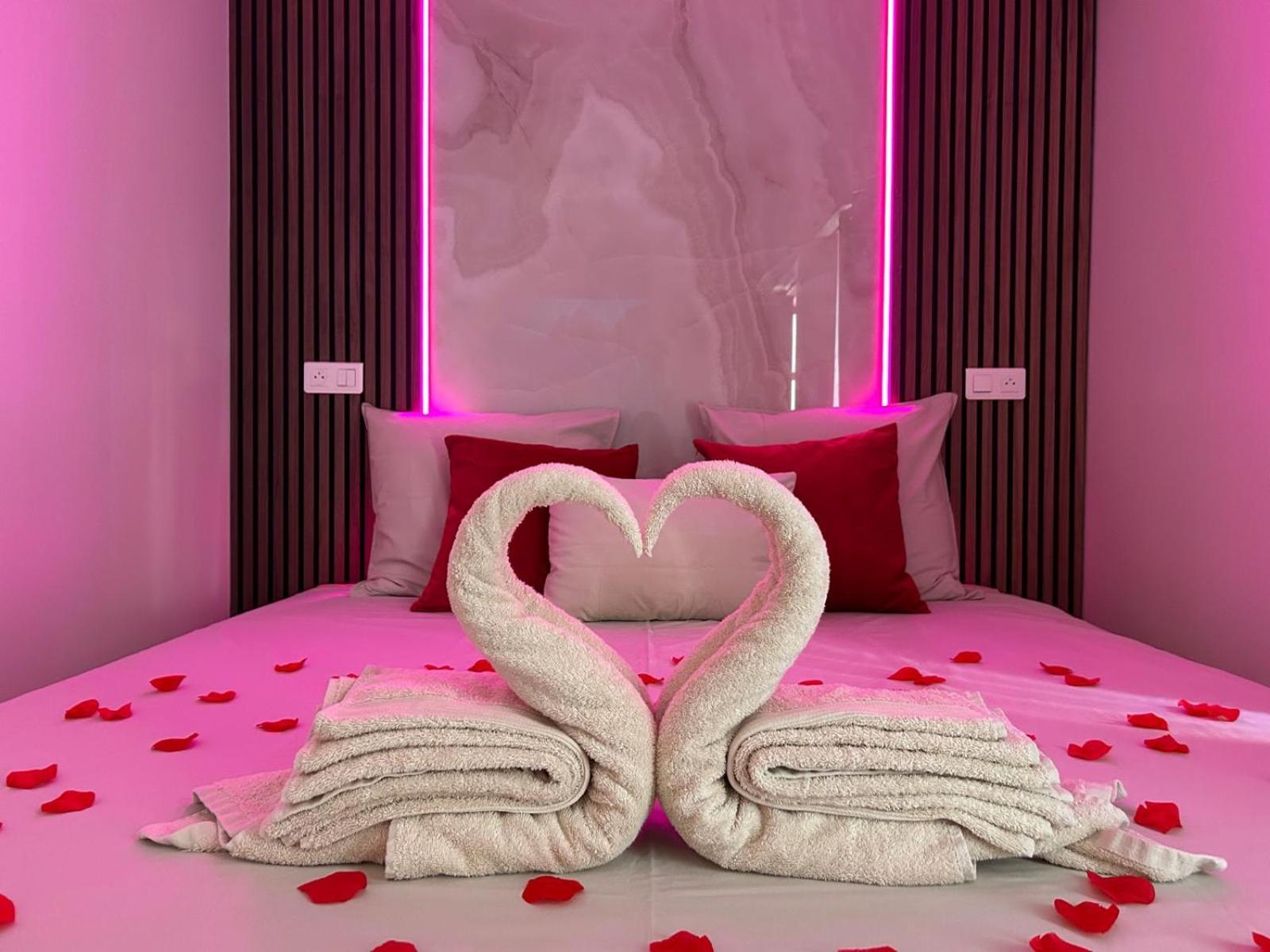 Intimate Escape - Seaside - Spa Bath - Wifi - Ac Nice Bagian luar foto